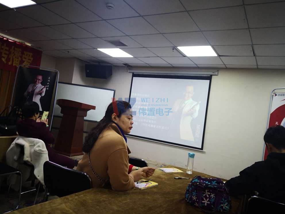 �O��(j��ng)���c�N(xi��o)�۹�܊ӑՓ�W(xu��)��(x��)